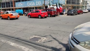 Excelente Esquina en Av Comercial de Gran Afluencia Peatonal y Vehicular