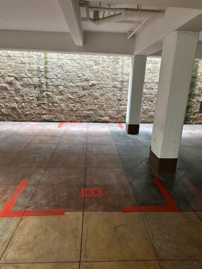 Depto amplio, iluminado, a un Lado de Satélite y Mundo E