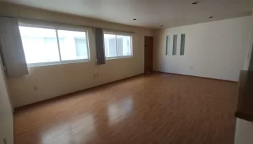 Depto amplio, iluminado, a un Lado de Satélite y Mundo E