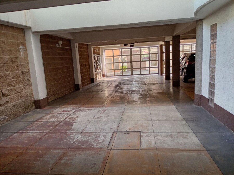 Depto amplio, iluminado, a un Lado de Satélite y Mundo E