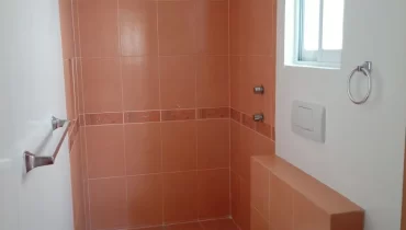 Depto amplio, iluminado, a un Lado de Satélite y Mundo E